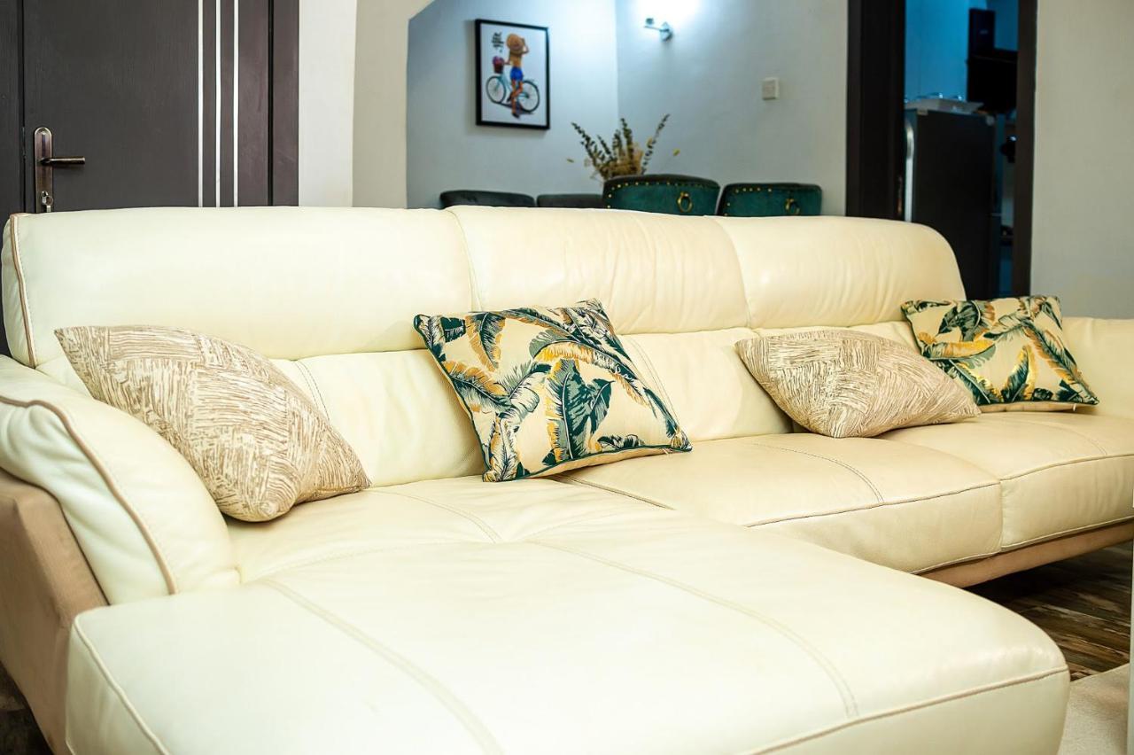 Palm Heights Apartments - Omole Phase 1, Ikeja Exterior photo